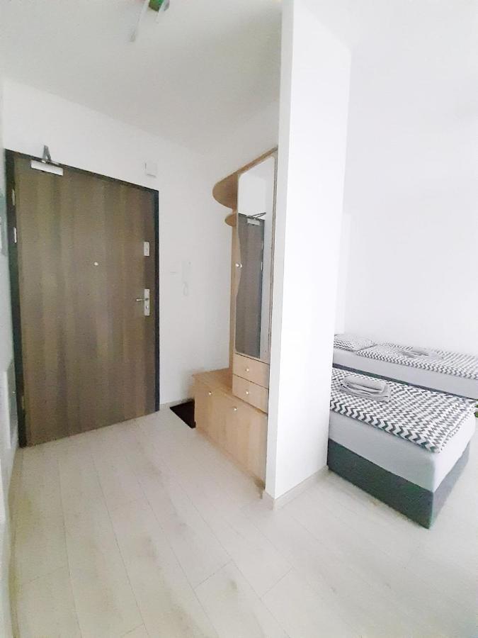 Apartament Zlota Lacza زيلونا غورا المظهر الخارجي الصورة